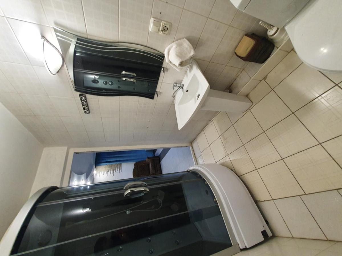 Studio Bucuresti Кишинёв Номер фото